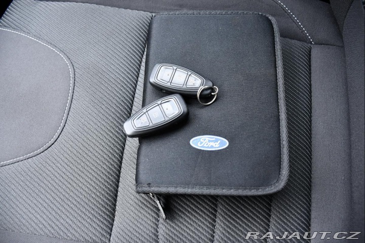 Ford Kuga 2.0TDCi PĚKNÝ STAV REZERV 2014