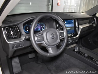 Volvo XC60 2,0 B4 AWD CORE  Bezklíč 2022