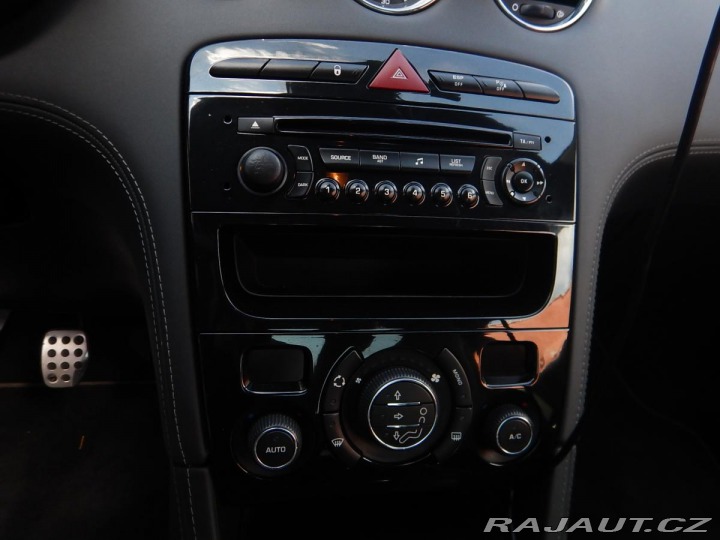 Peugeot RCZ 1.6 T, 115 kW 2010