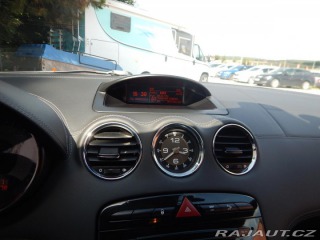 Peugeot RCZ 1.6 T, 115 kW 2010