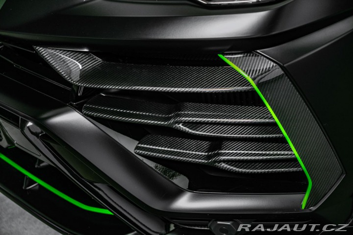Lamborghini Urus NOVITEC 782PS 2022