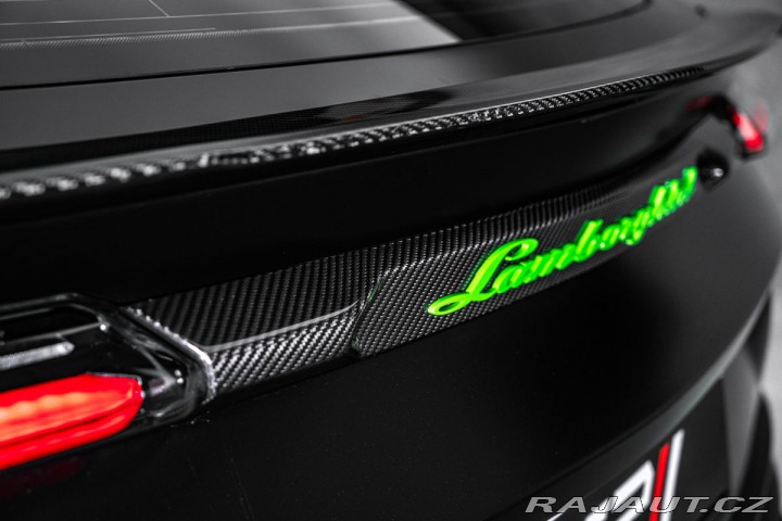 Lamborghini Urus NOVITEC 782PS 2022