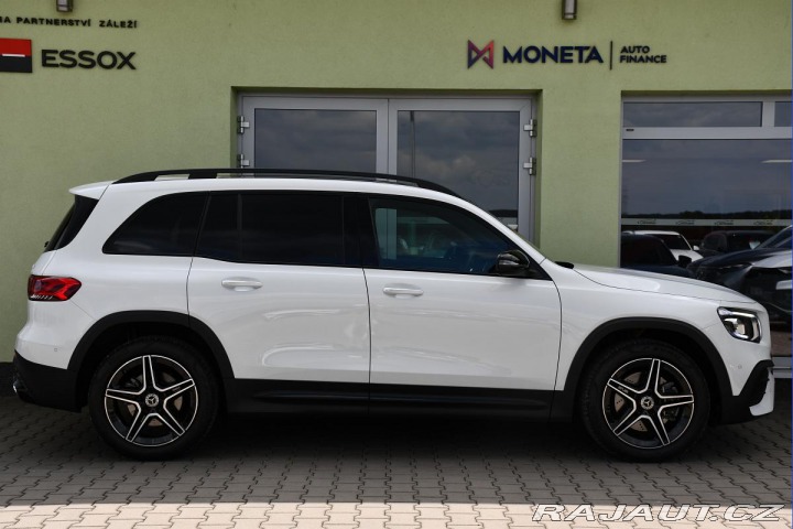 Mercedes-Benz GLB 250 AMG 4M ZÁRUKA PANORAM 2023