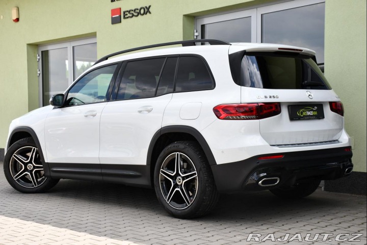 Mercedes-Benz GLB 250 AMG 4M ZÁRUKA PANORAM 2023