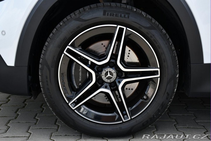 Mercedes-Benz GLB 250 AMG 4M ZÁRUKA PANORAM 2023