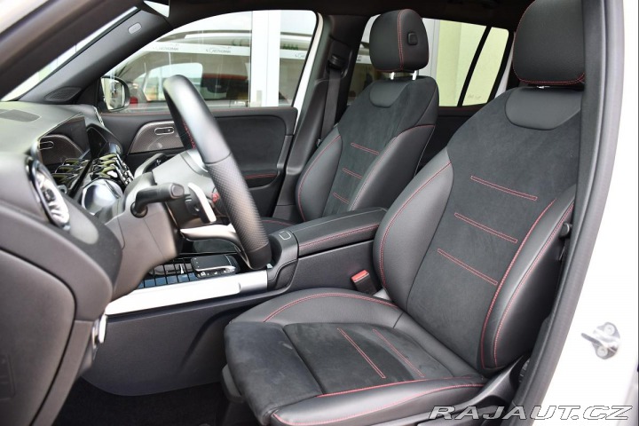 Mercedes-Benz GLB 250 4M AMG 2023