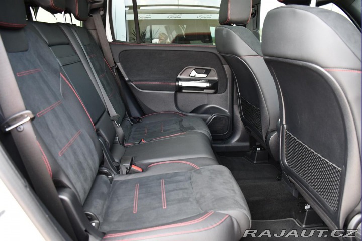 Mercedes-Benz GLB 250 4M AMG 2023