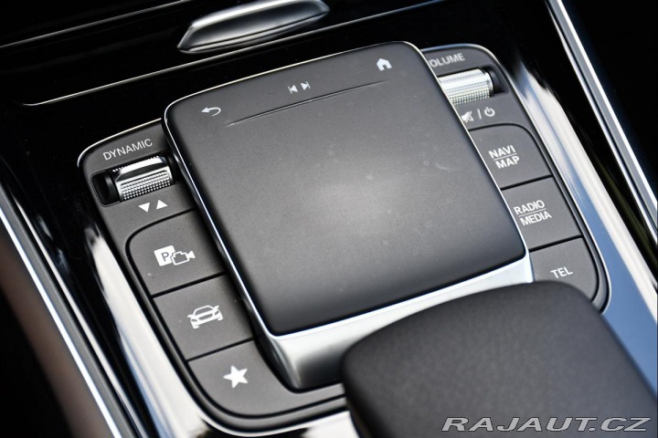 Mercedes-Benz GLB 250 4M AMG 2023