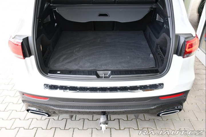 Mercedes-Benz GLB 250 4M AMG 2023