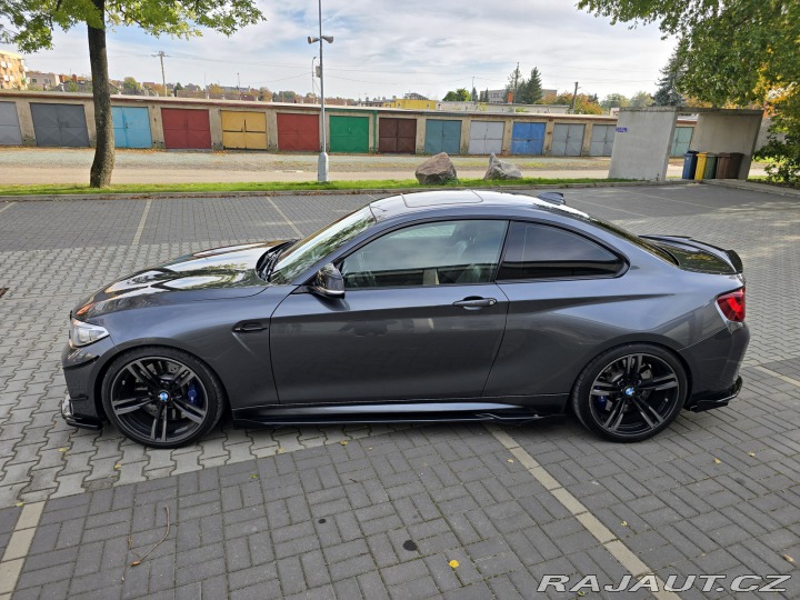 BMW M2 MANUÁL - SERVIS BMW 2017