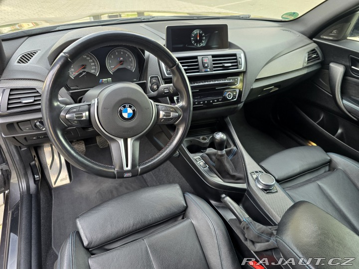 BMW M2 MANUÁL - SERVIS BMW 2017