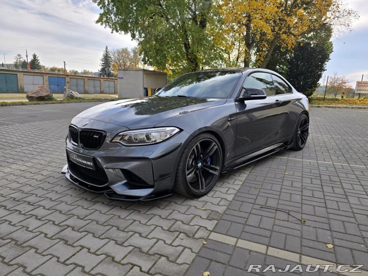 BMW M2 MANUÁL - SERVIS BMW 2017