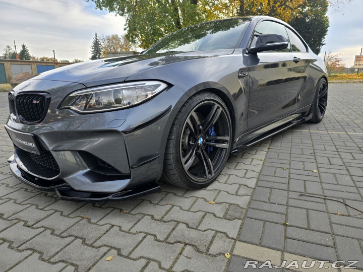 BMW M2 MANUÁL - SERVIS BMW 2017
