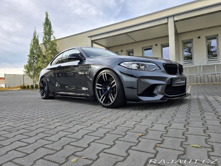 BMW M2 MANUÁL - SERVIS BMW 2017