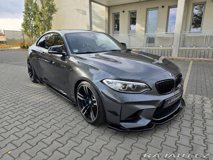 BMW M2 MANUÁL - SERVIS BMW 2017