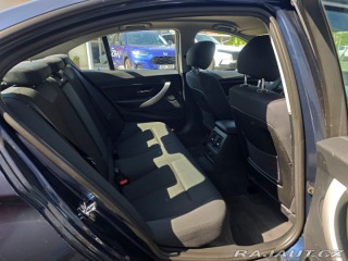 BMW 3 320d Limousine NAVI 135kW 2012