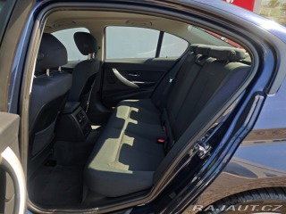 BMW 3 320d Limousine NAVI 135kW 2012