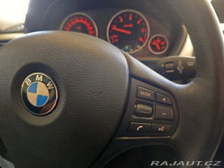 BMW 3 320d Limousine NAVI 135kW 2012