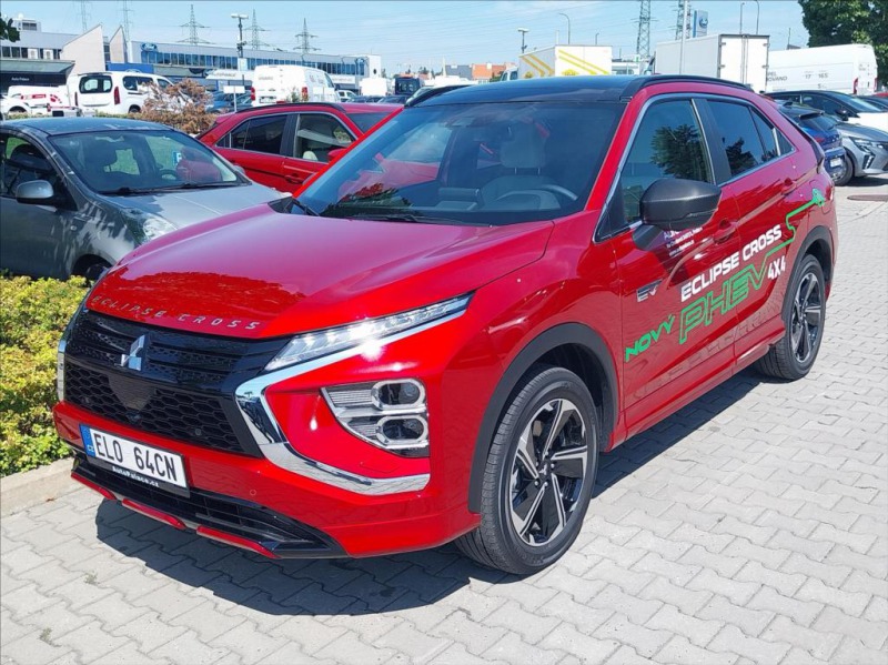 Mitsubishi Eclipse Cross 2.4 PHEV  INSTYLE+