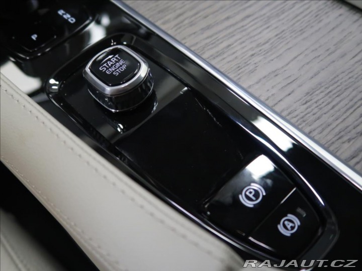 Volvo XC90 2,0 B5 AWD AUT Plus Dark 2022
