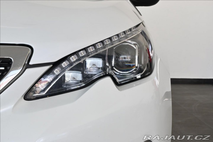 Peugeot 308 1,5 HDI 96 kW LED Záruka 2020