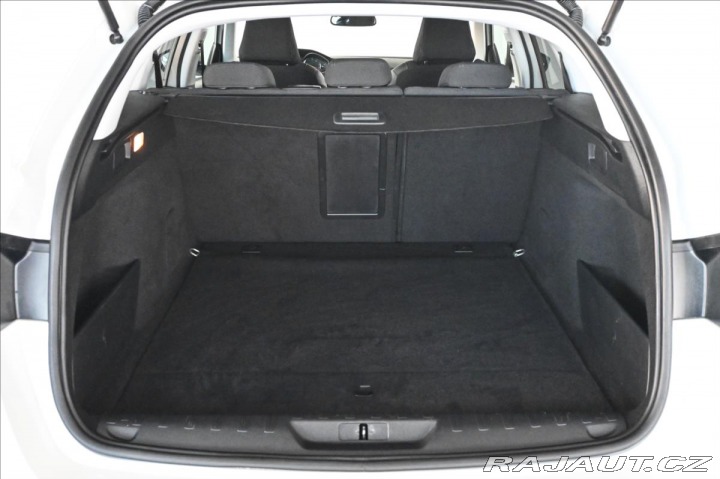 Peugeot 308 1,5 HDI 96 kW LED Záruka 2020