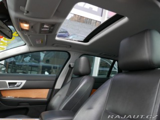 Jaguar XF 2,2L Diesel Kombi Automat 2014