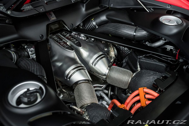 Ferrari 296 GTB Carplay/Lift/Carbon/R 1800