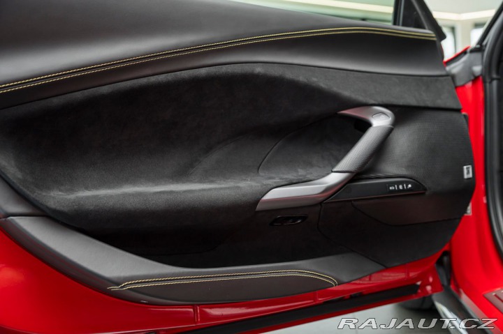 Ferrari 296 GTB Carplay/Lift/Carbon/R 2023
