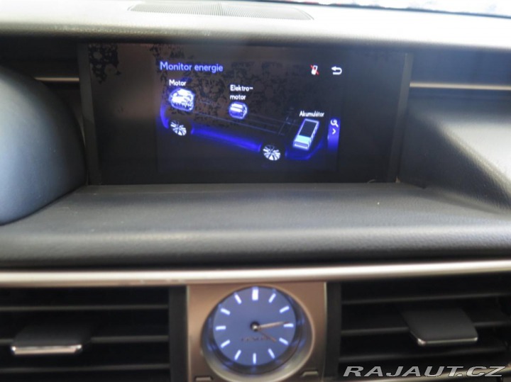 Lexus Ostatní modely IS 300h klima,kamera,DPH 2013