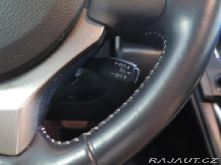 Lexus Ostatní modely IS 300h klima,kamera,DPH 2013