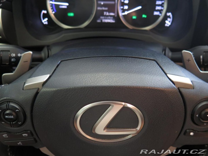 Lexus Ostatní modely IS 300h klima,kamera,DPH 2013