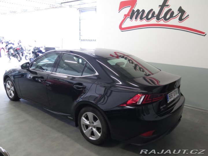 Lexus Ostatní modely IS 300h klima,kamera,DPH 2013