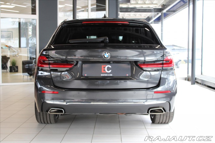 BMW 5 530d Touring xDrive Luxur 2022