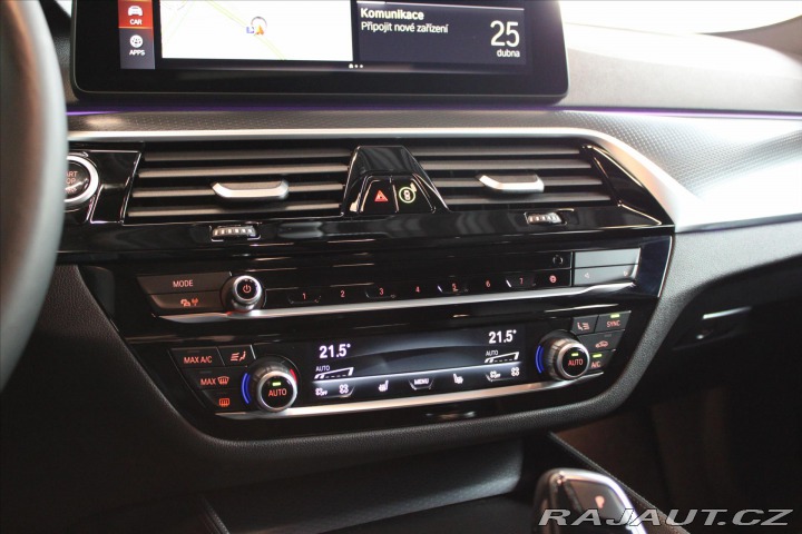 BMW 5 530d Touring xDrive M Spo 2023
