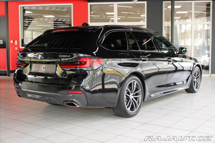 BMW 5 530d Touring xDrive M Spo 2023