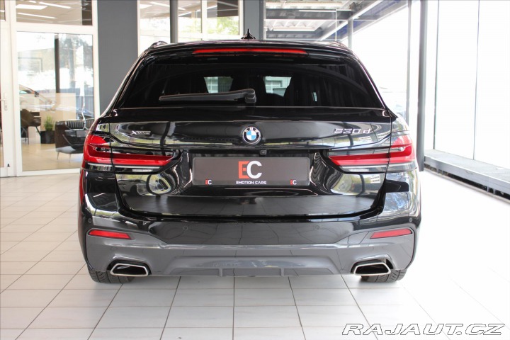 BMW 5 530d Touring xDrive M Spo 2023