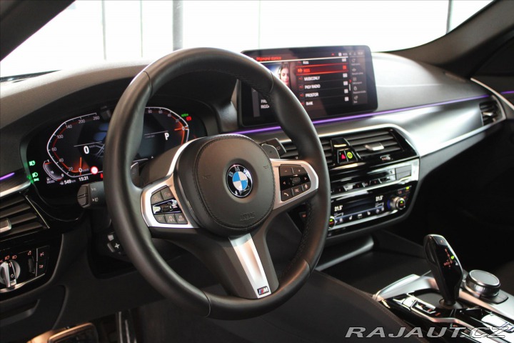 BMW 5 530d Touring xDrive M Spo 2023