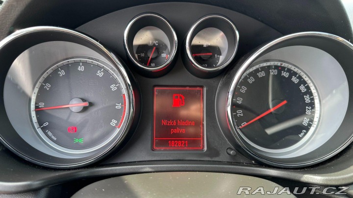 Opel Insignia 1.8i 103kW *Servis*Navi* 2010