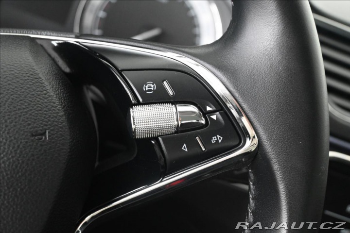 Škoda Superb 2,0 TDi 110kW DSG Busines 2021