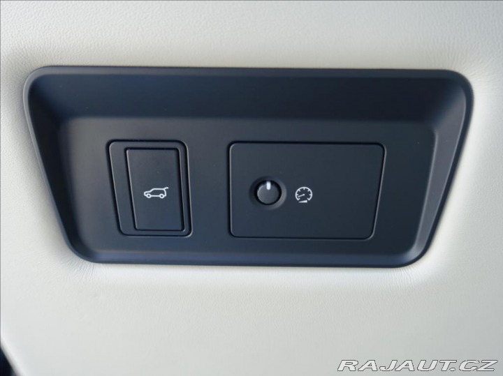 Land Rover Range Rover 5,0 S/C Autobiography,ČR 2022