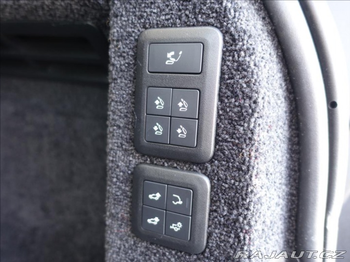 Land Rover Range Rover 5,0 S/C Autobiography,ČR 2022