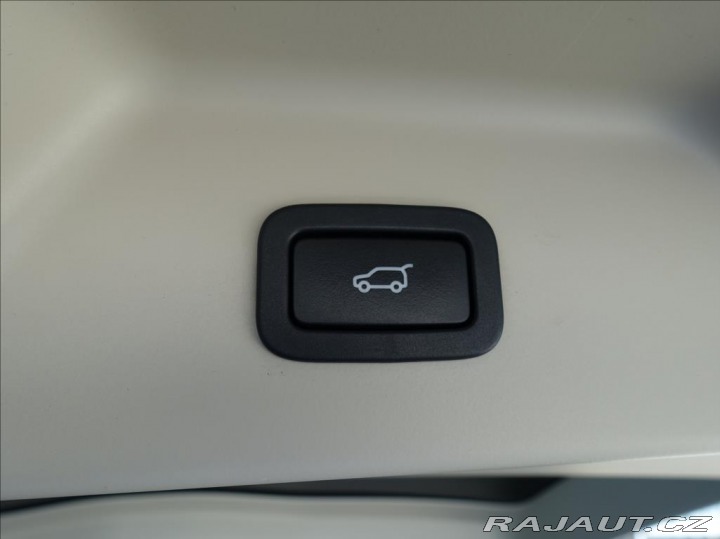 Land Rover Range Rover 5,0 S/C Autobiography,ČR 2022