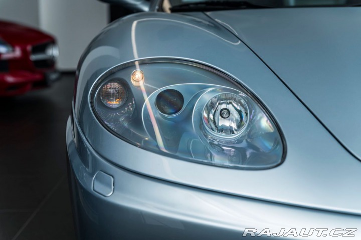 Ferrari 360 Spider / MANUÁL 1800