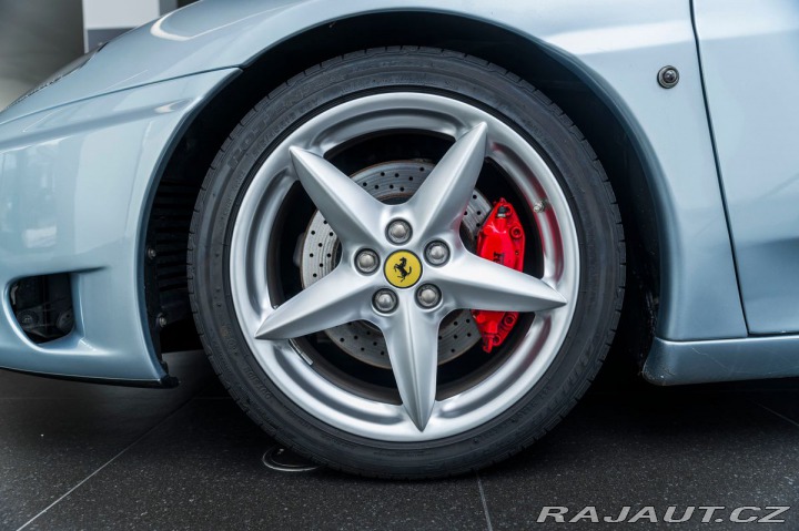 Ferrari 360 Spider / MANUÁL 1800