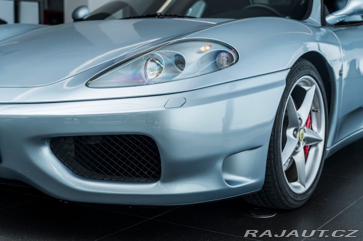 Ferrari 360 Spider / MANUÁL 1800