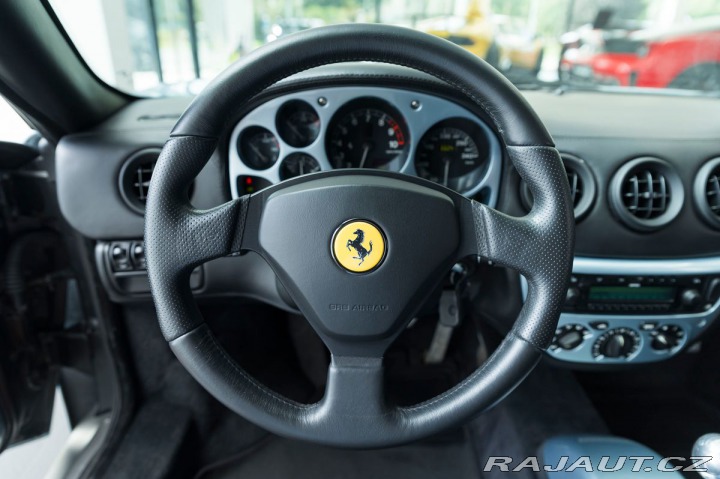 Ferrari 360 Spider / MANUÁL 2002