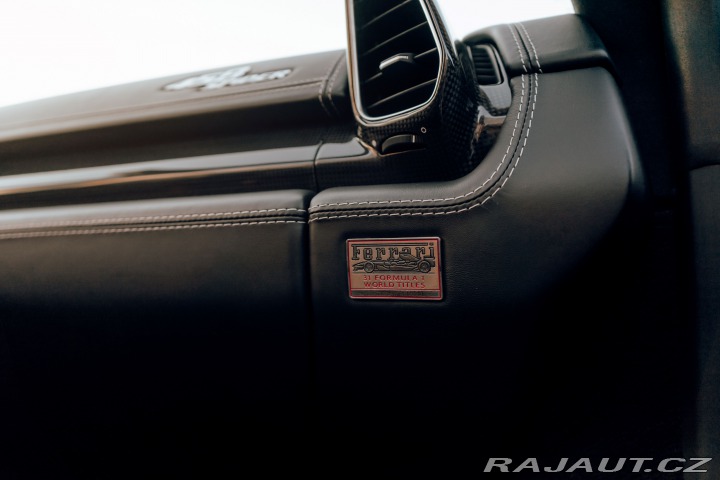 Ferrari 458 Spider 2012