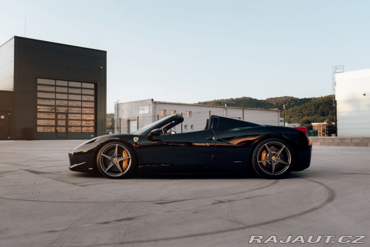Ferrari 458 Spider 2012
