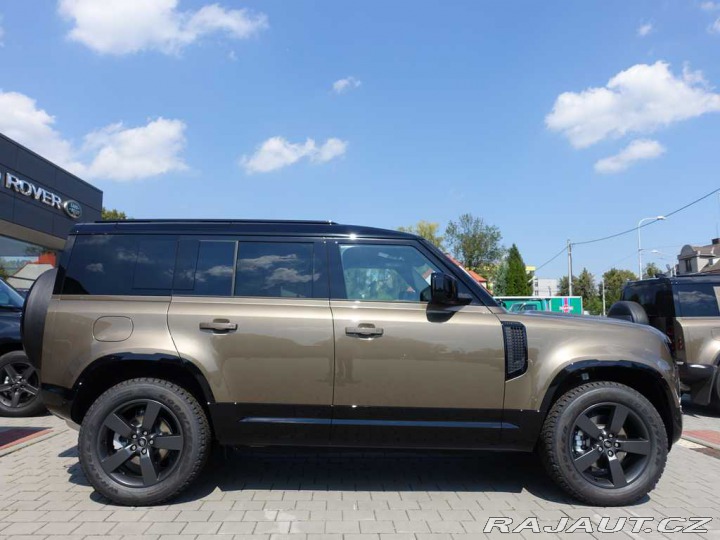 Land Rover Defender 110 3,0 X-Dynamic HSE D25 2025